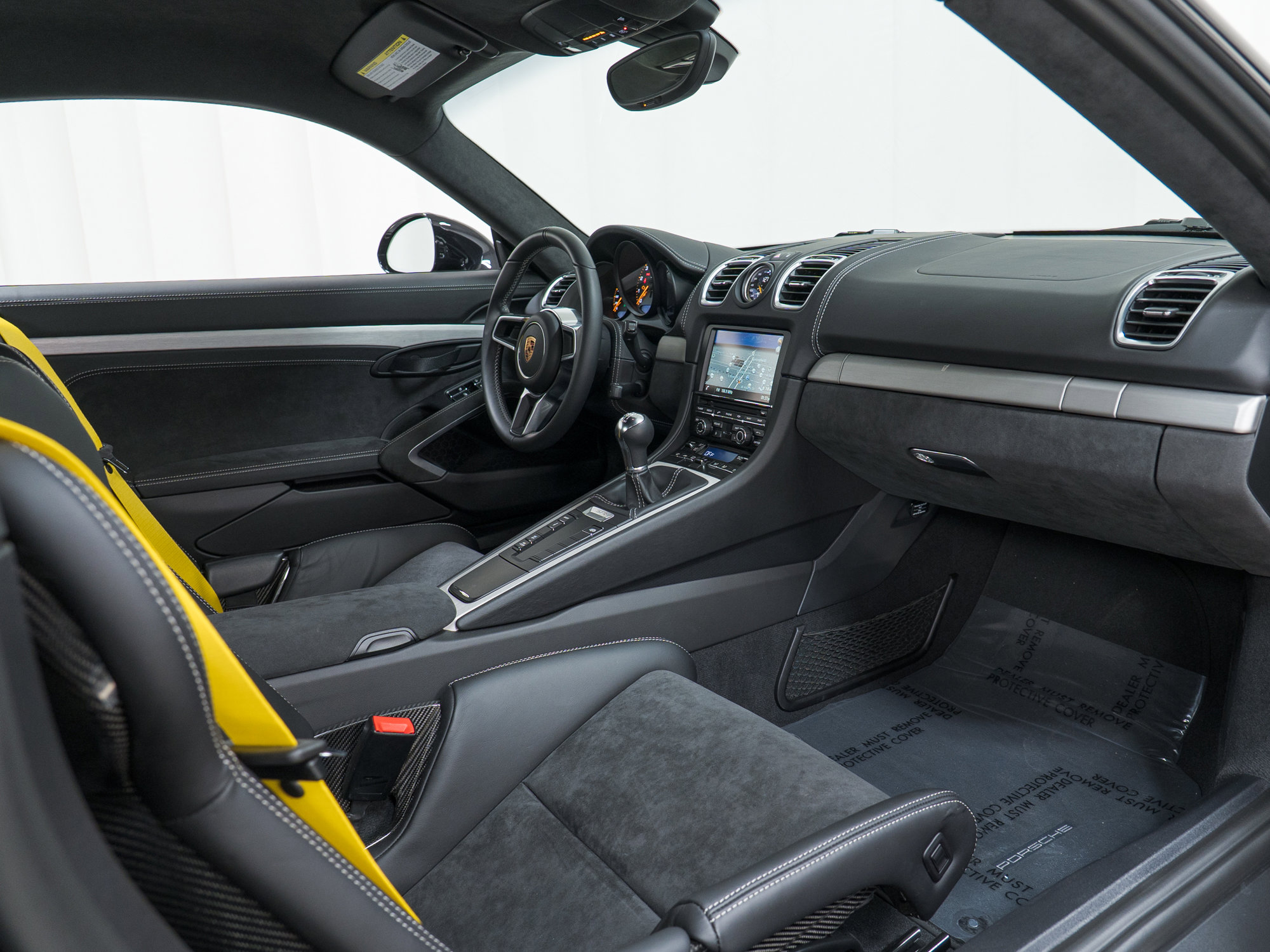 Used 2016 Porsche Cayman GT4 image 30