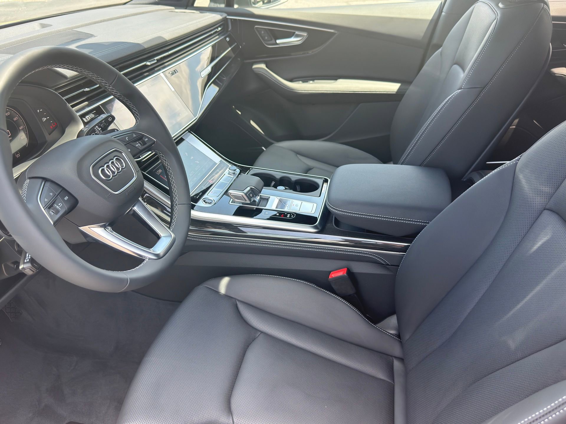 New 2026 Audi Q7 3.0T Premium Plus AWD/4WD image 10