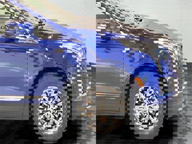 Certified 2023 Cadillac XT5 Premium Luxury image 8