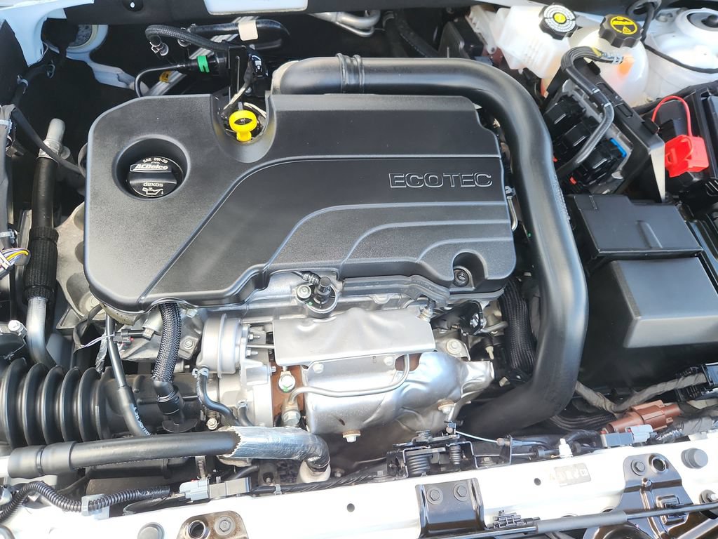 Used 2025 Chevrolet Malibu LT FWD image 17