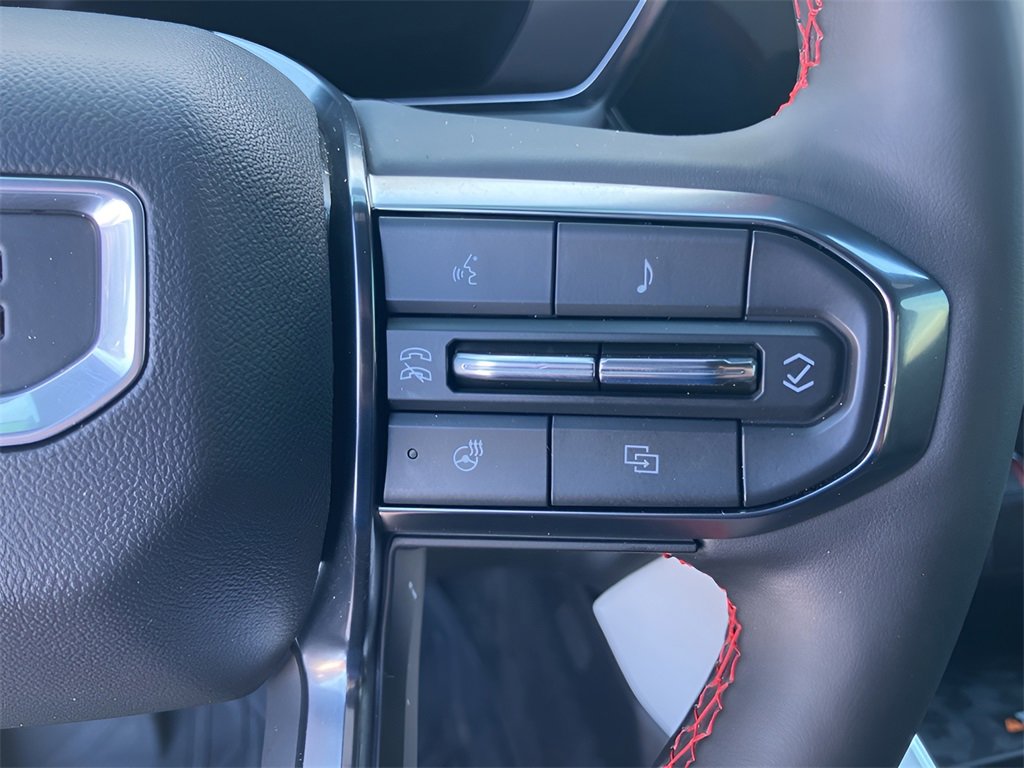 Used 2024 GMC Canyon AT4X image 16