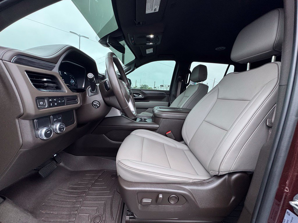 Used 2022 GMC Yukon SLT w/ SLT Luxury Package RWD image 26