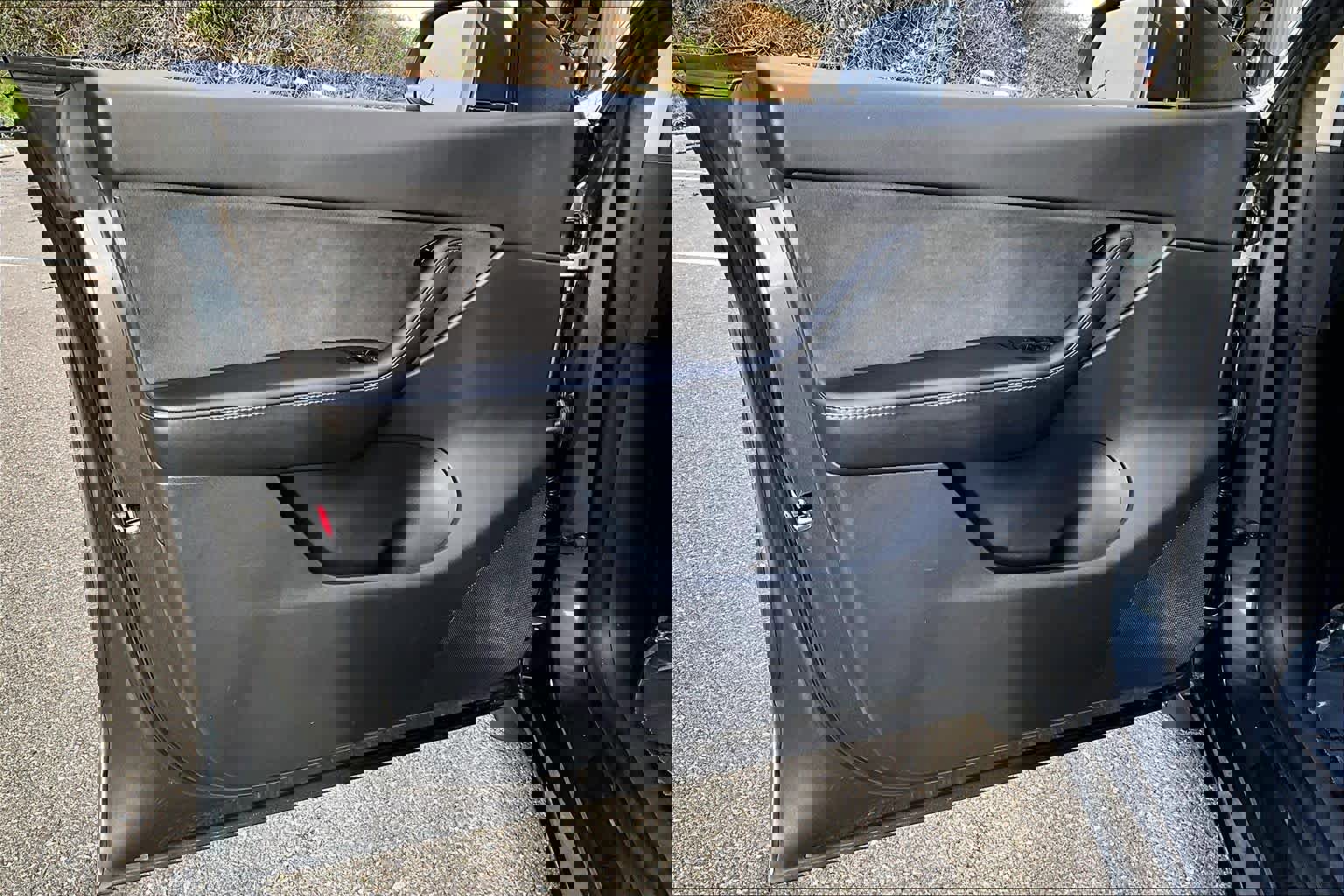 Used 2020 Tesla Model Y Long Range image 21