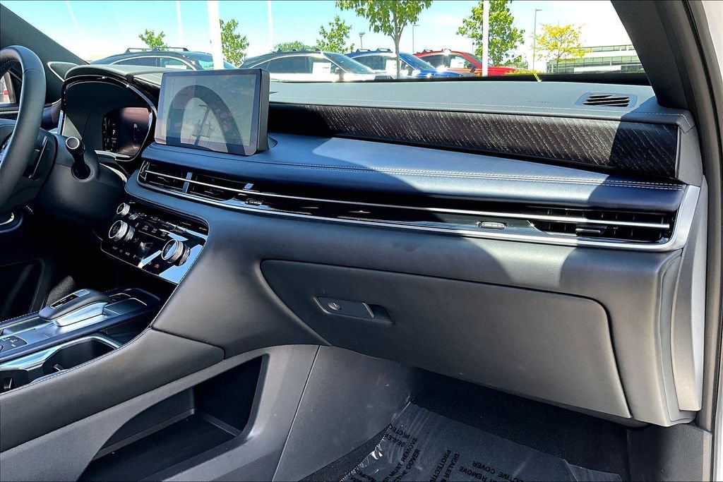 Certified 2026 INFINITI QX60 Sport w/ Dark Cargo Package AWD/4WD image 25