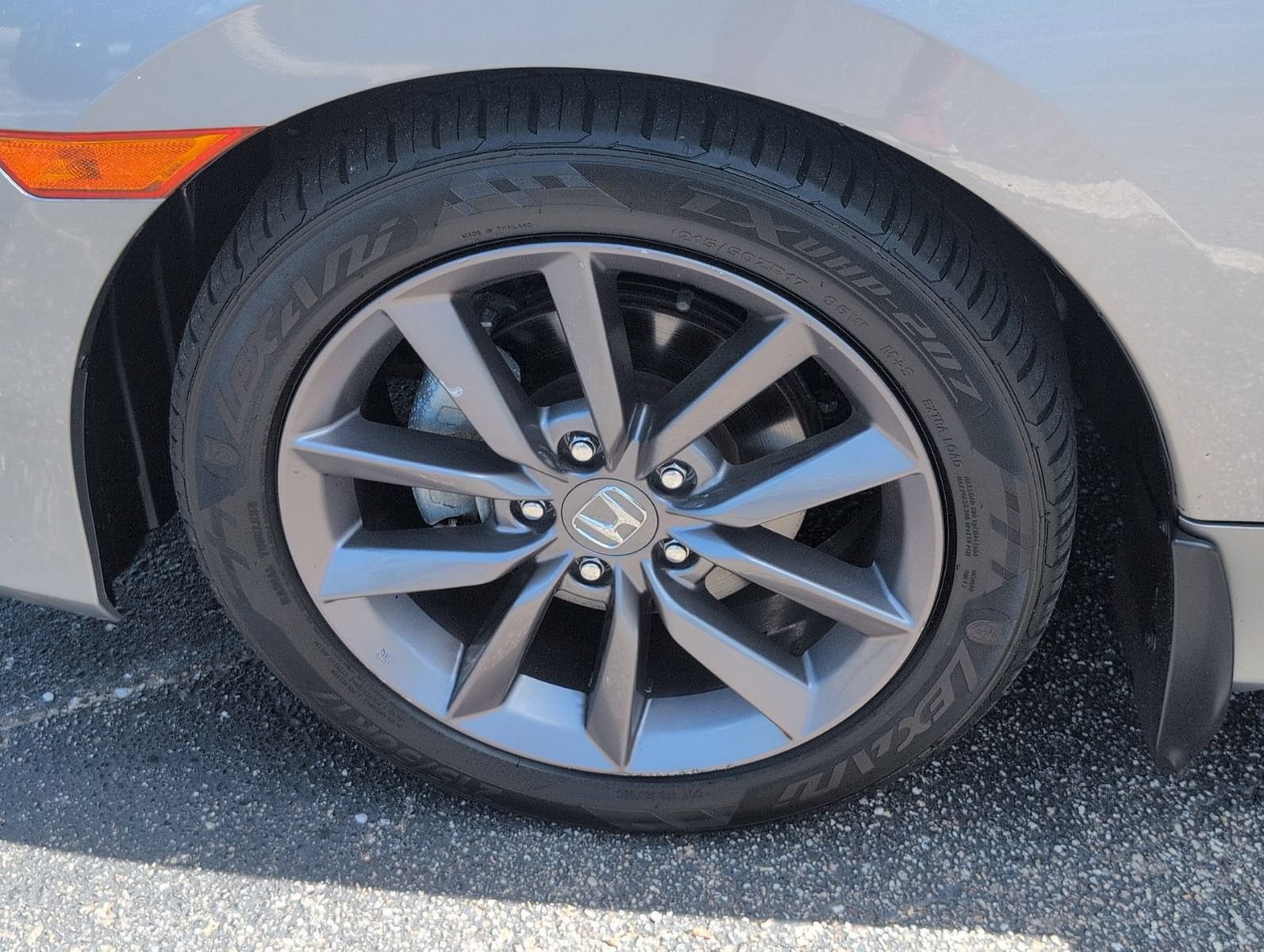 Used 2021 Honda Civic EX-L image 11