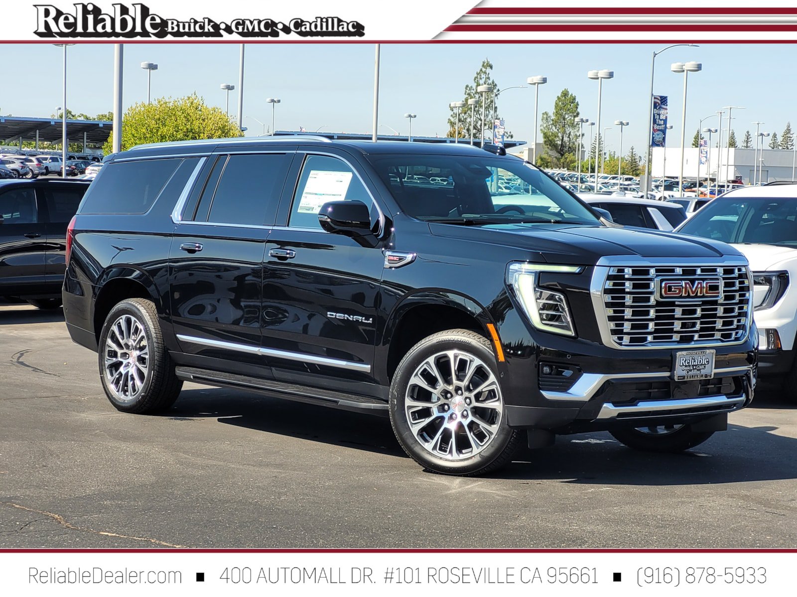 New 2026 GMC Yukon XL Denali w/ Advanced Technology Package AWD/4WD image 1