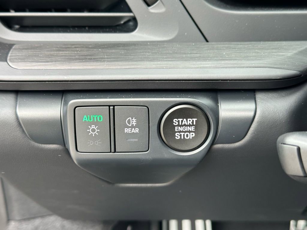 Certified 2026 Porsche 911 Targa 4 GTS image 35