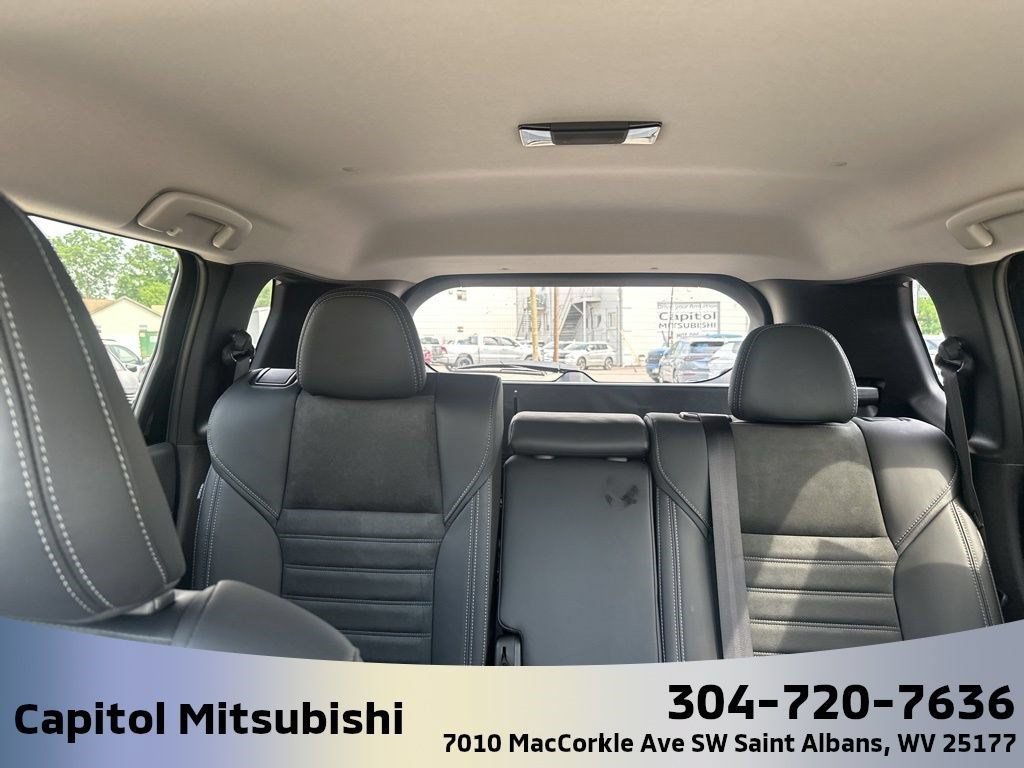 New 2025 Mitsubishi Outlander SE AWD/4WD image 33