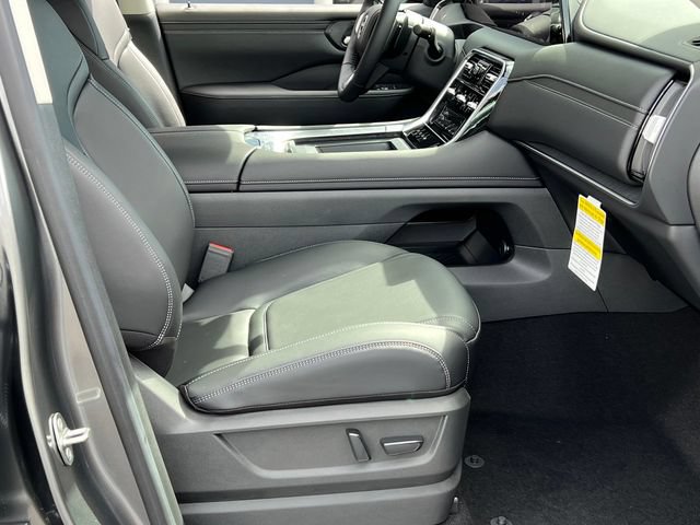 New 2026 Nissan Armada SV AWD/4WD image 25