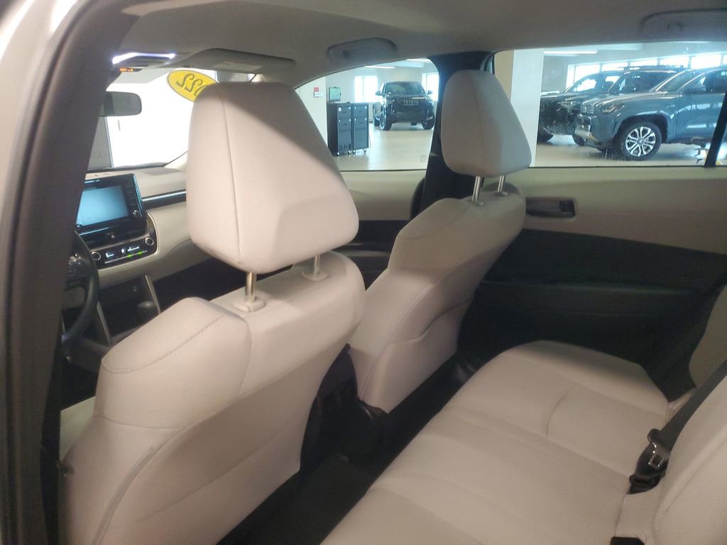 Certified 2022 Toyota Corolla Cross L image 11