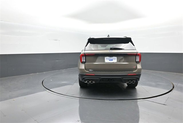 New 2026 Ford Explorer ST w/ Sun And Sound Package image 6