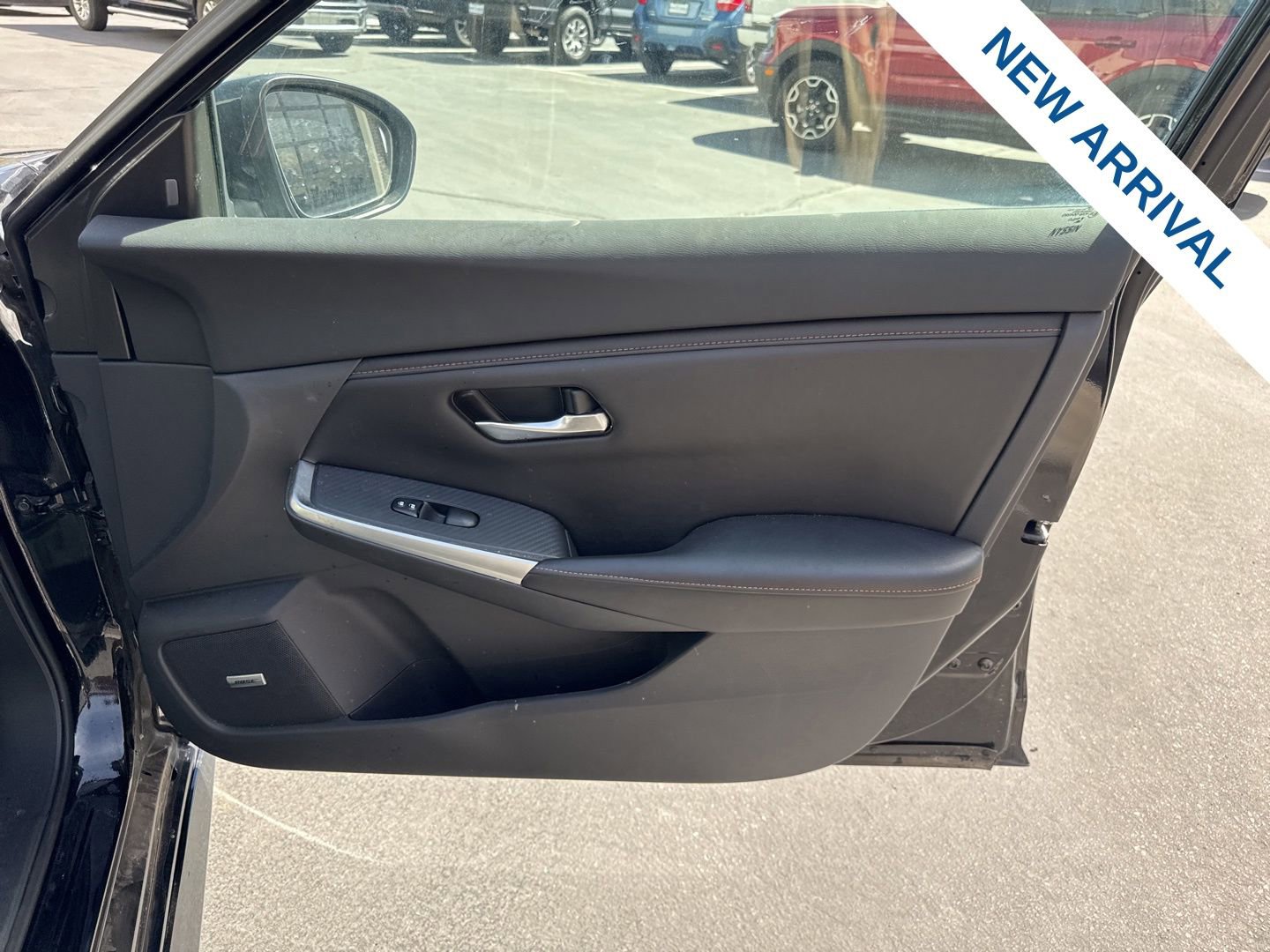 Used 2022 Nissan Sentra SR w/ SR Premium Package image 10