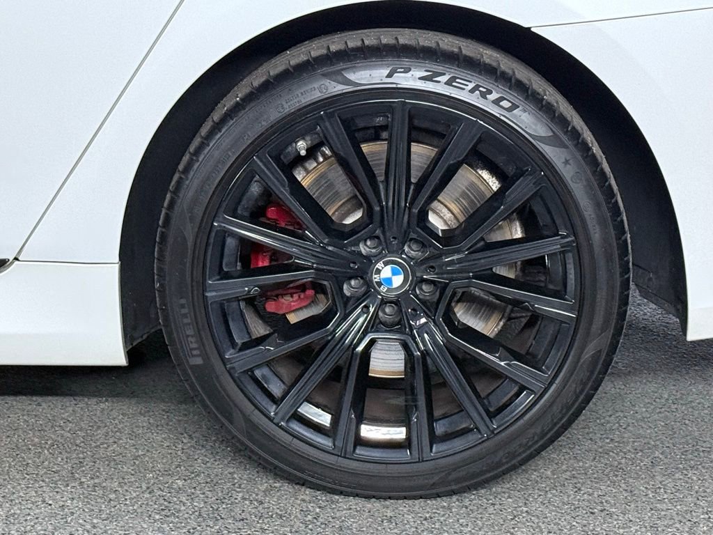 Used 2022 BMW 750i xDrive w/ Executive Package image 14