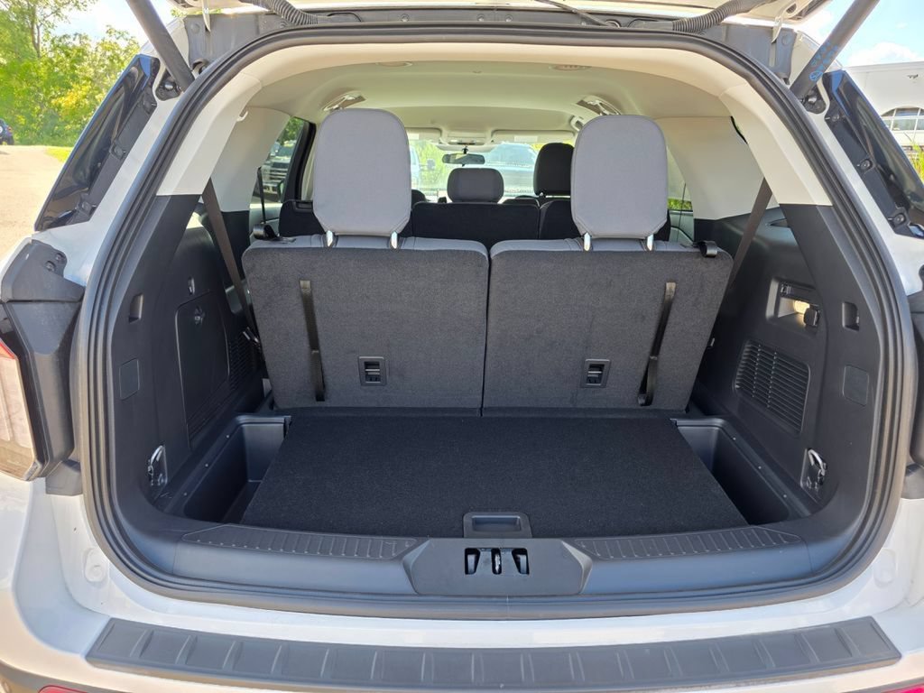 New 2025 Ford Explorer Active AWD/4WD image 24