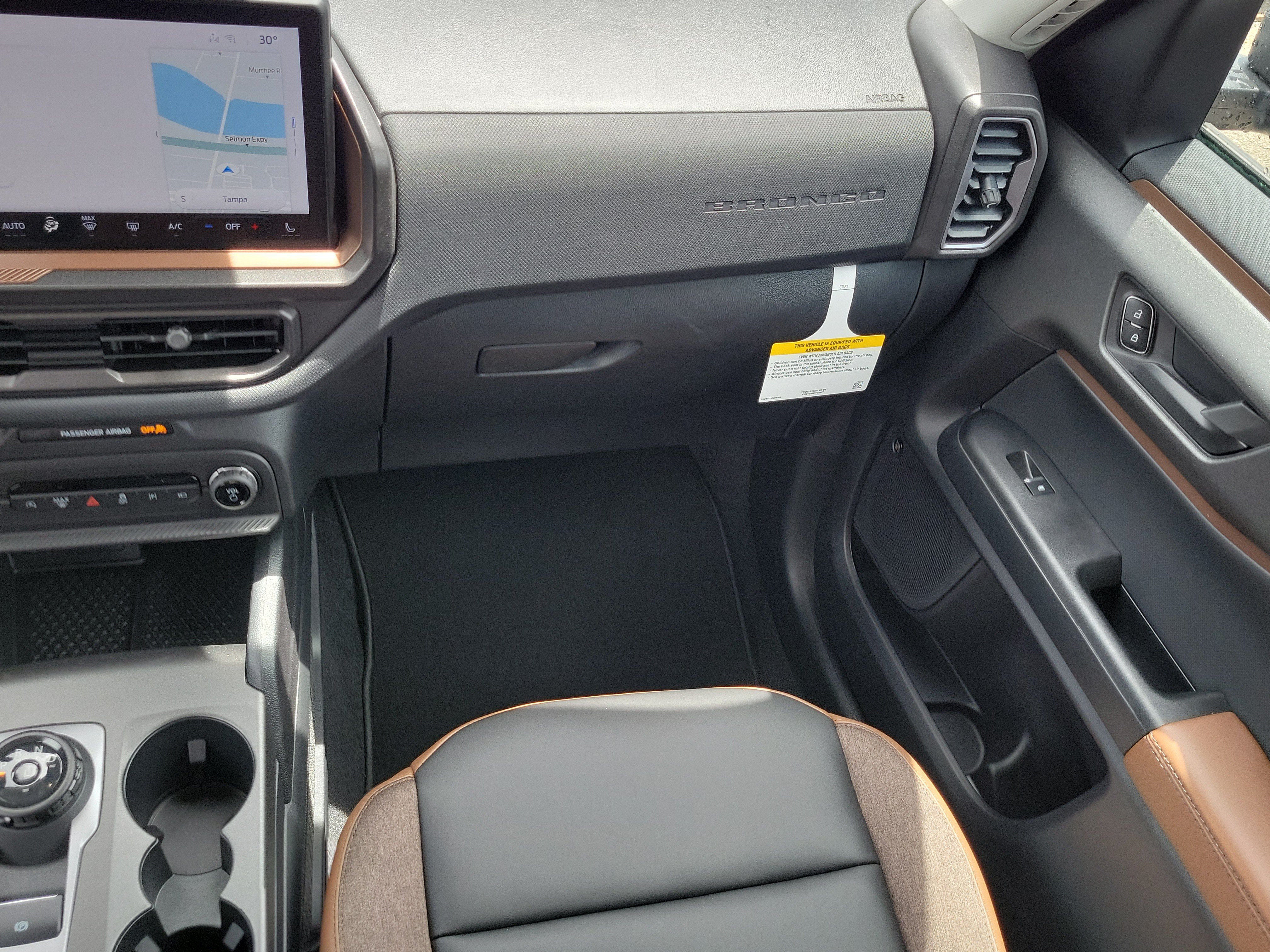 New 2026 Ford Bronco Sport Outer Banks w/ Outer Banks Tech Package+ AWD/4WD image 11