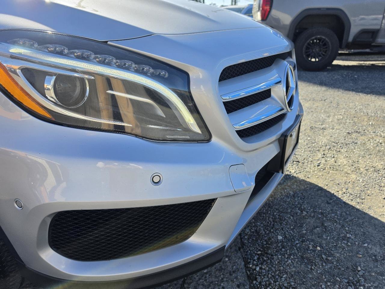 Used 2015 Mercedes-Benz GLA 250 4MATIC image 34
