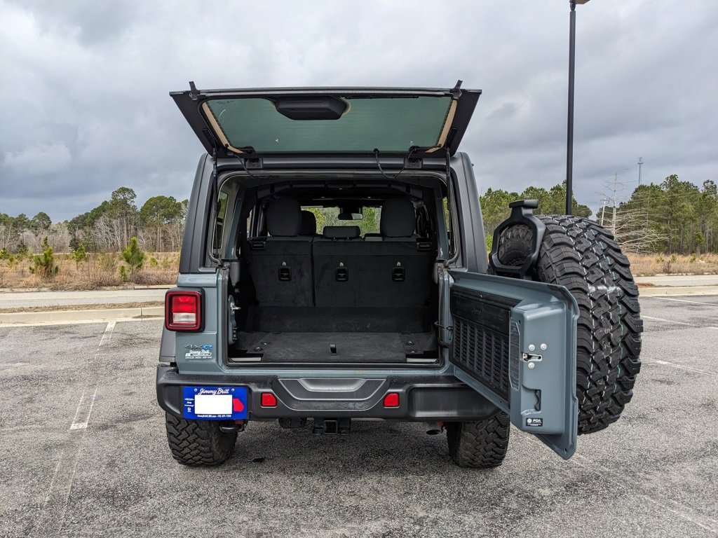 Used 2025 Jeep Wrangler Unlimited Sport S 4xe image 39