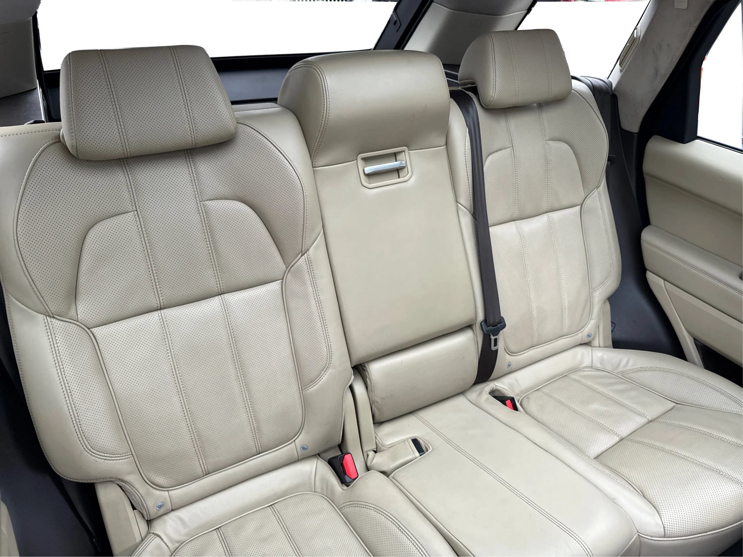 Used 2015 Land Rover Range Rover Sport Supercharged AWD/4WD image 12