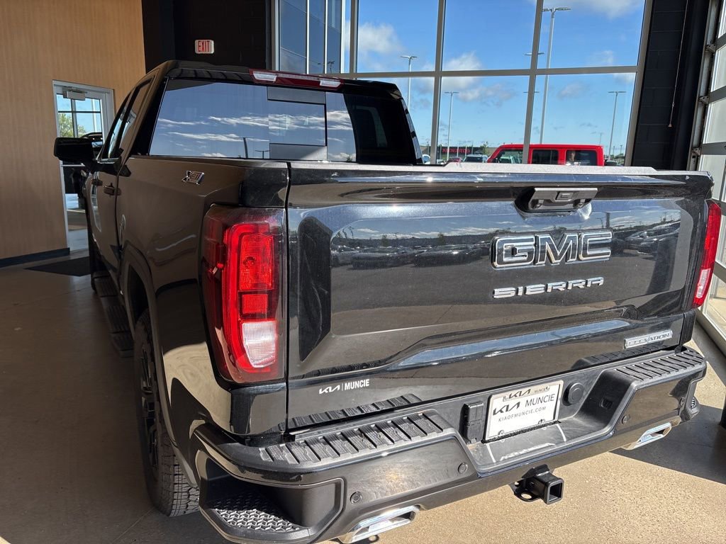 Used 2025 GMC Sierra 1500 Elevation w/ Elevation Premium Package AWD/4WD image 9
