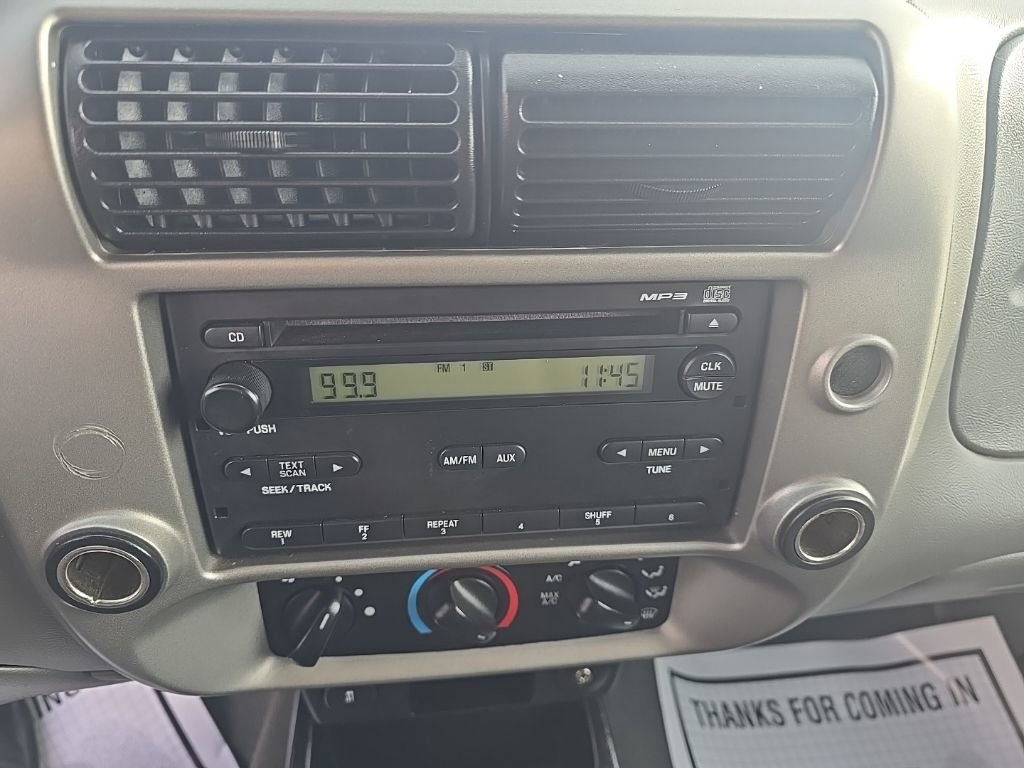 Used 2010 Ford Ranger XLT image 12