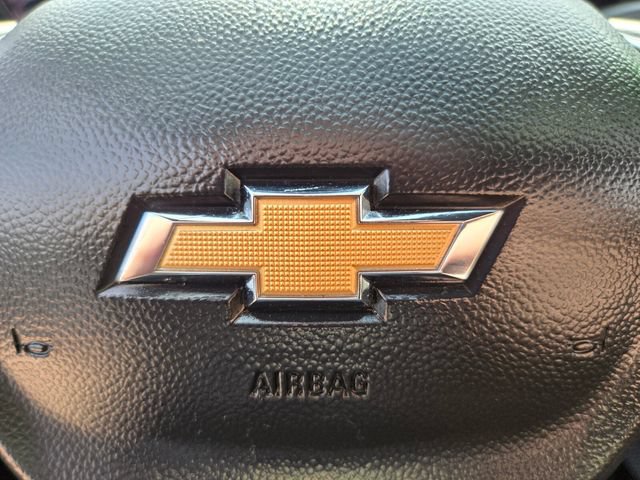 Used 2026 Chevrolet Traverse LT AWD/4WD image 32