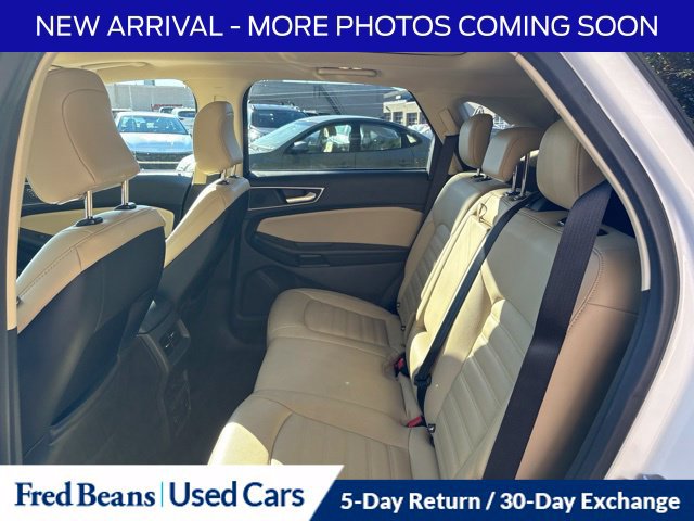 Used 2022 Ford Edge SEL AWD/4WD image 8