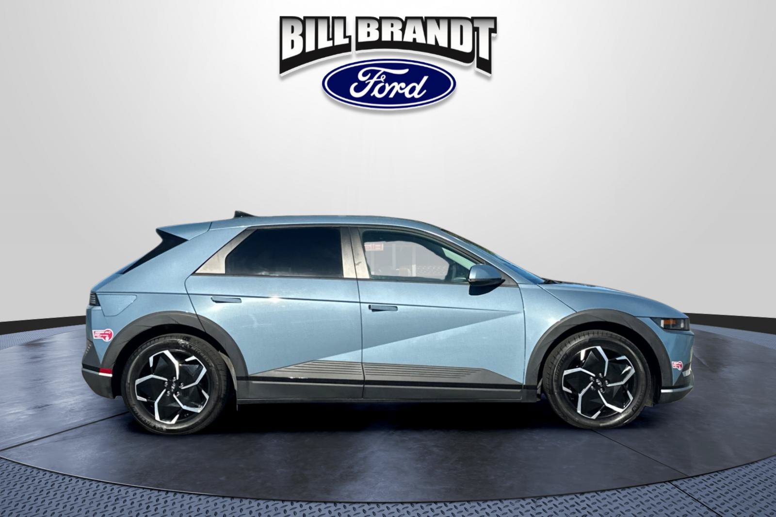 Used 2024 Hyundai Ioniq 5 SEL RWD image 2