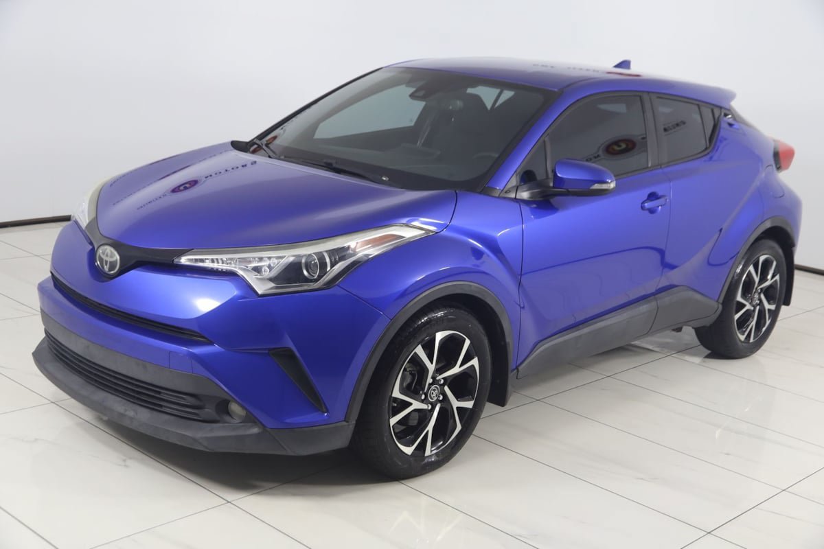 Used 2018 Toyota C-HR XLE FWD image 19