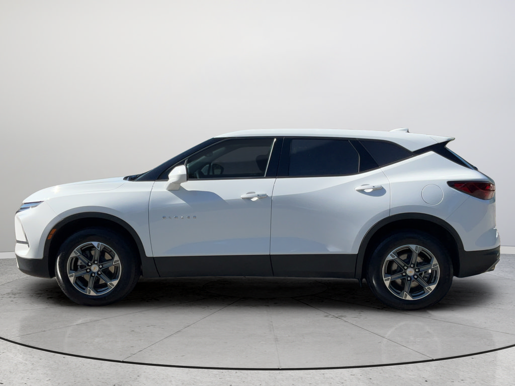 Certified 2025 Chevrolet Blazer LT AWD/4WD image 10