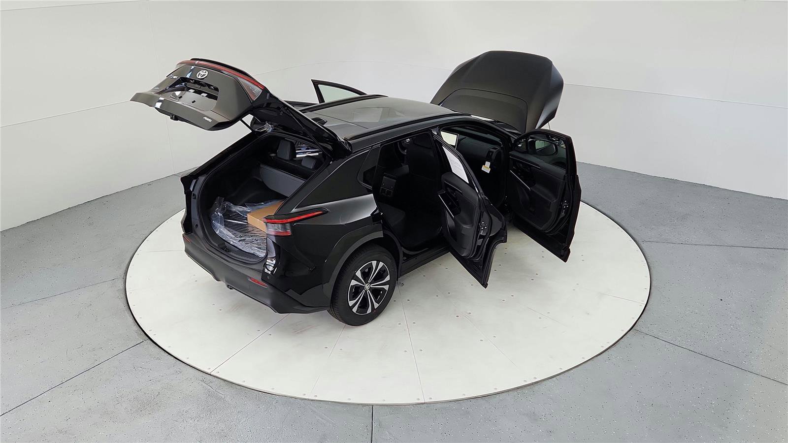 Used 2023 Toyota bZ4X XLE image 27