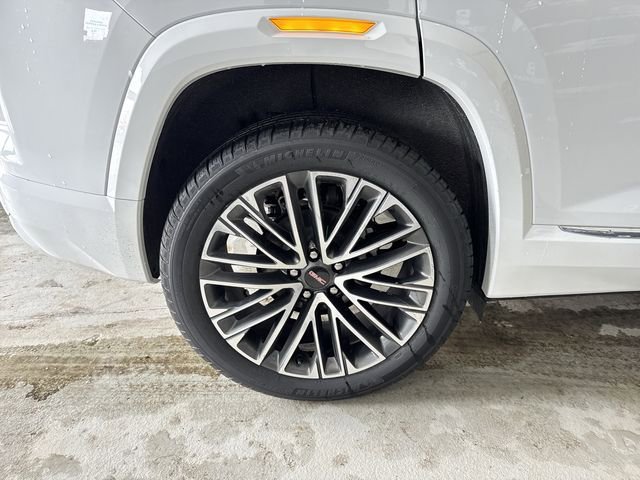 New 2026 GMC Terrain Denali w/ LPO, Floor Liner Package image 34