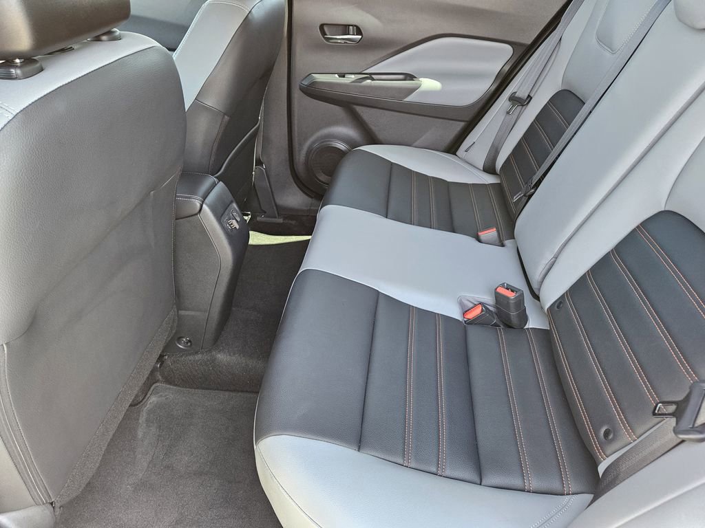 Used 2023 Nissan Kicks SR w/ SR Premium Package FWD image 20