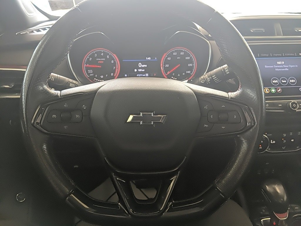 Used 2021 Chevrolet TrailBlazer RS w/ Sun and Liftgate Package image 13