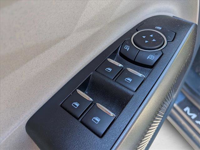 Certified 2025 Ford Maverick Lariat w/ 4K Tow Package image 11