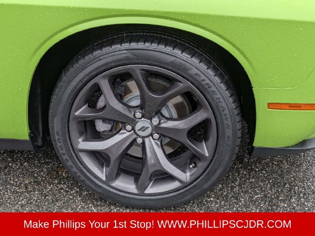 Certified 2019 Dodge Challenger SXT w/ Plus Package RWD image 10