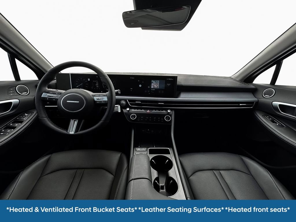 New 2025 Hyundai Sonata Limited image 21