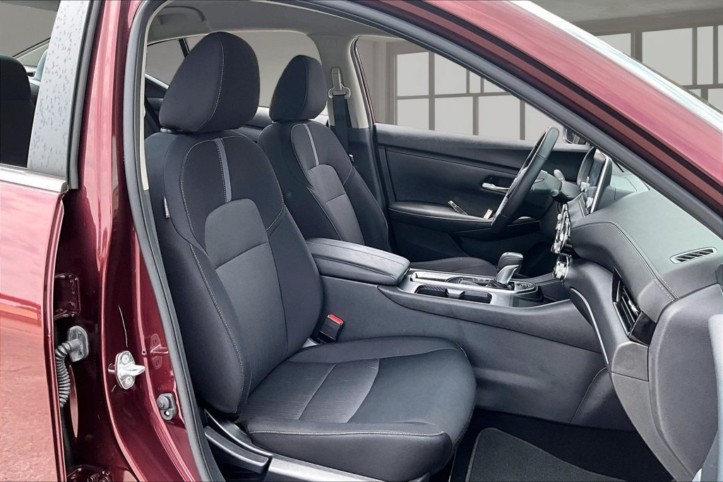 Used 2024 Nissan Sentra SV w/ All-Weather Package FWD image 27