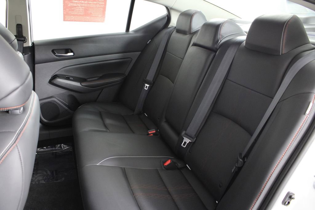 Used 2024 Nissan Altima 2.5 SR w/ SR Premium Package FWD image 21