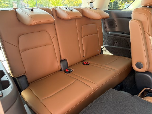 New 2026 Nissan Pathfinder Platinum AWD/4WD image 18