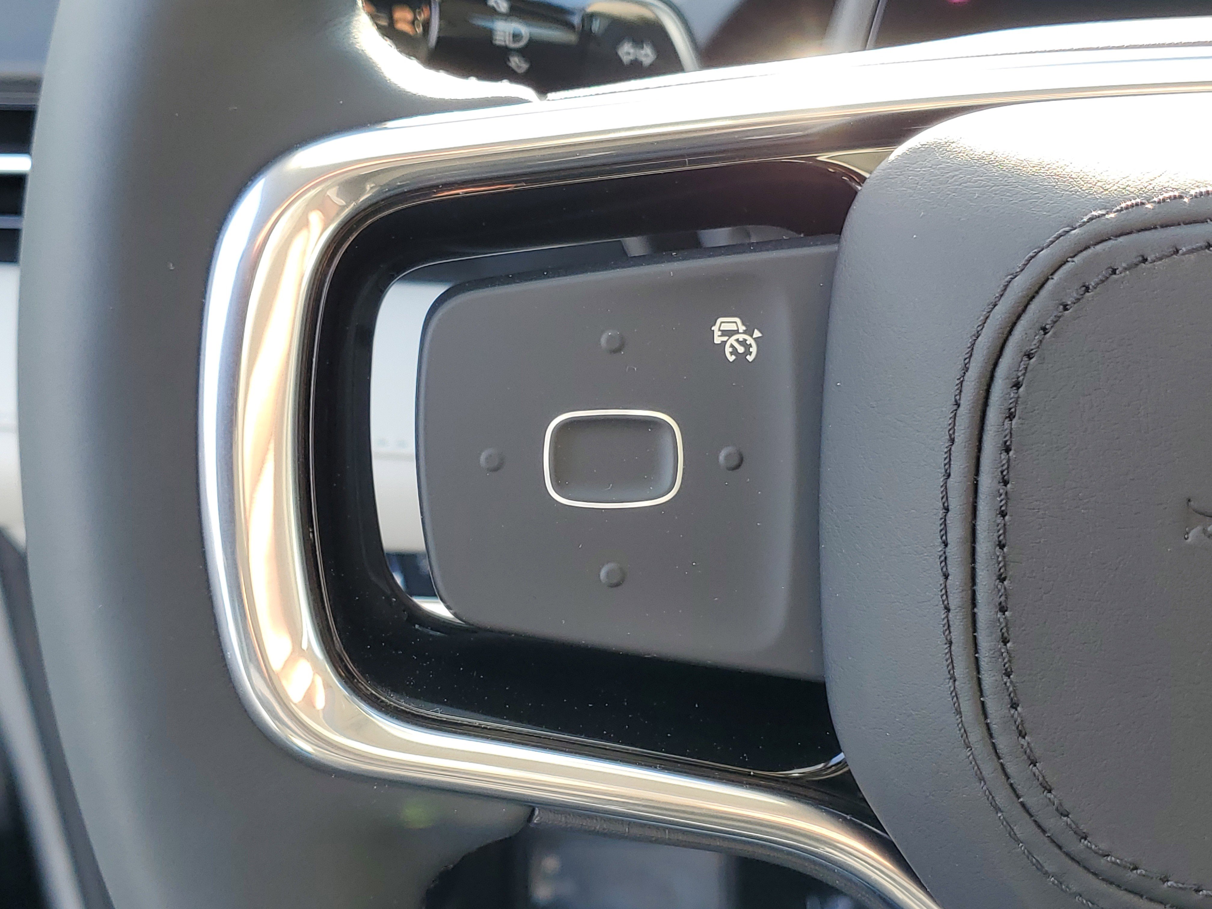 New 2026 Lincoln Nautilus Reserve image 17