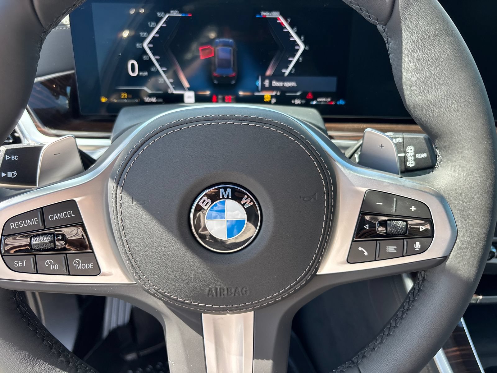 New 2026 BMW X5 xDrive40i w/ M Sport Package AWD/4WD image 11