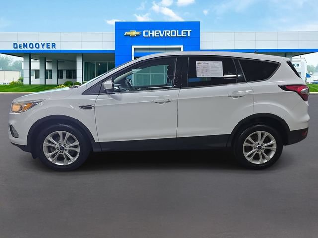 Used 2017 Ford Escape SE FWD image 10