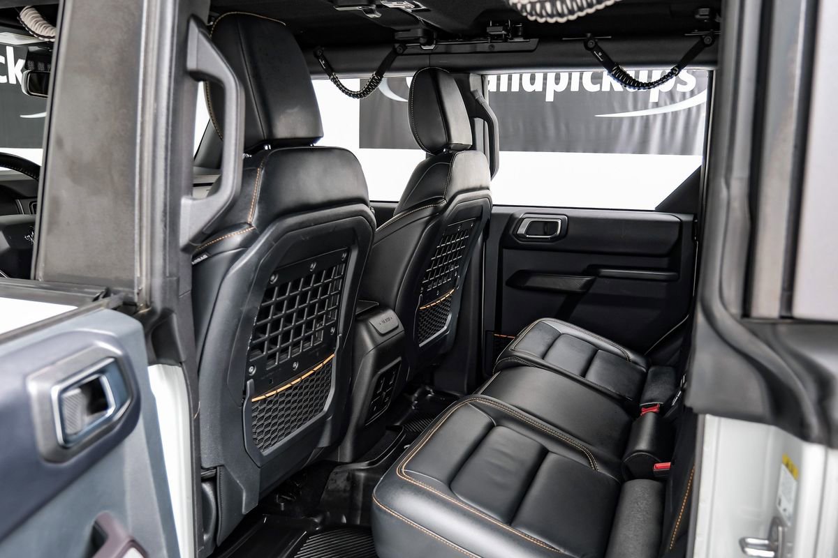 Used 2024 Ford Bronco Badlands image 52
