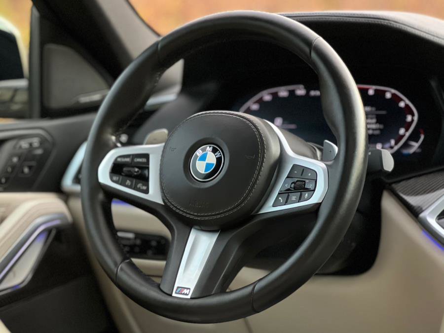 Used 2020 BMW X6 M50i w/ Premium Package image 15