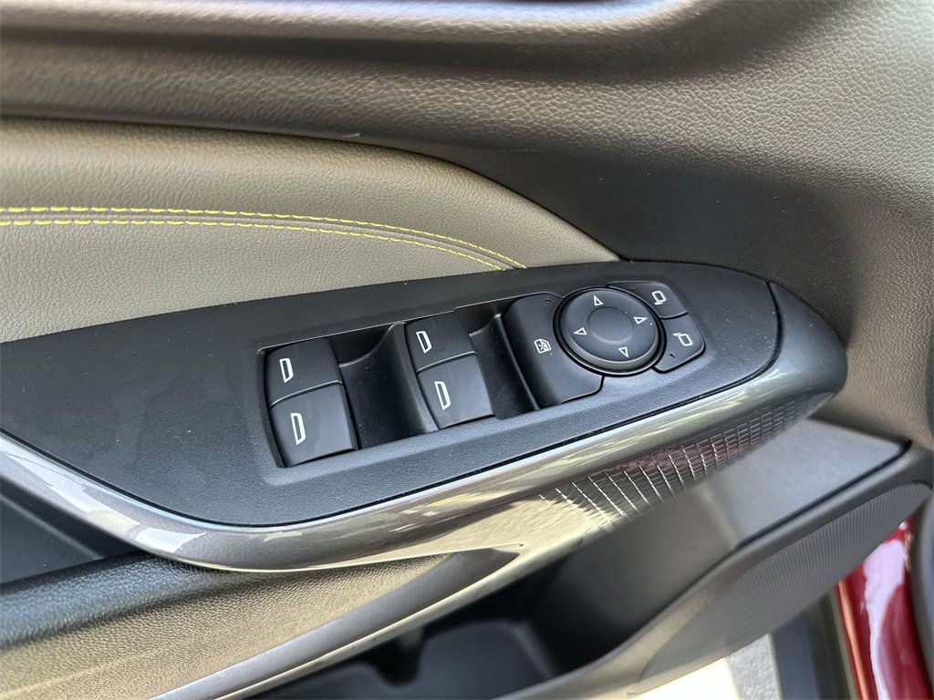 Used 2024 Chevrolet Trax ACTIV w/ Driver Confidence Package image 13