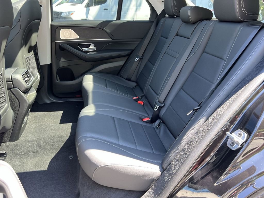 Used 2025 Mercedes-Benz GLE 350 4MATIC image 23
