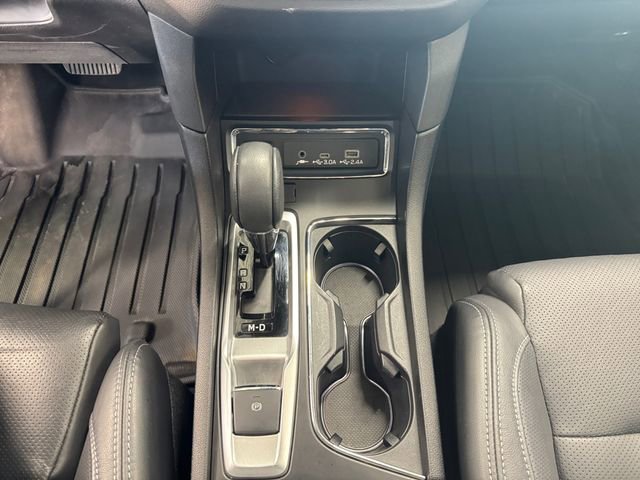 Used 2023 Subaru Ascent Limited w/ Technology Package image 14