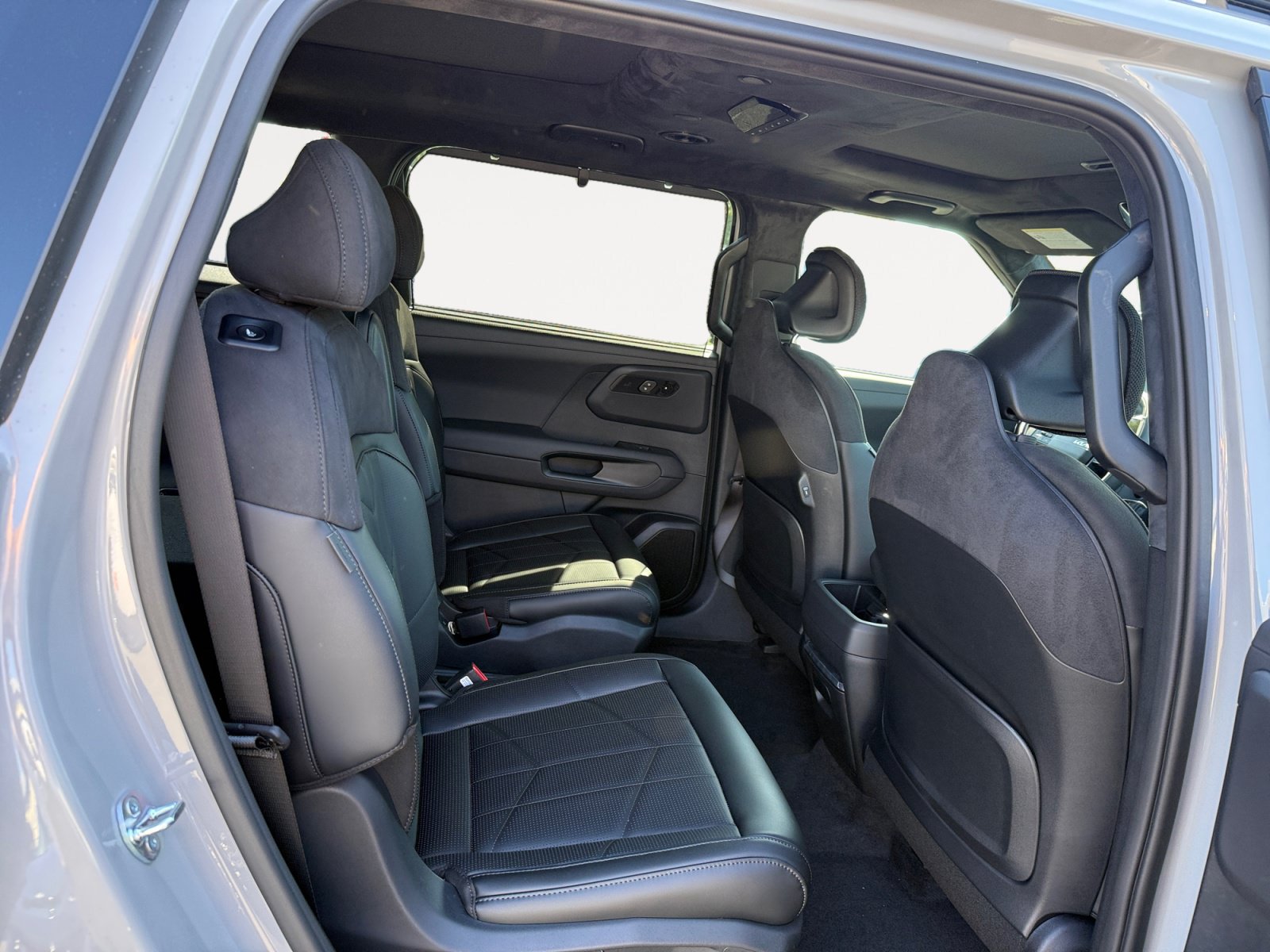 New 2027 Kia Telluride SX Prestige X-Pro AWD/4WD image 18