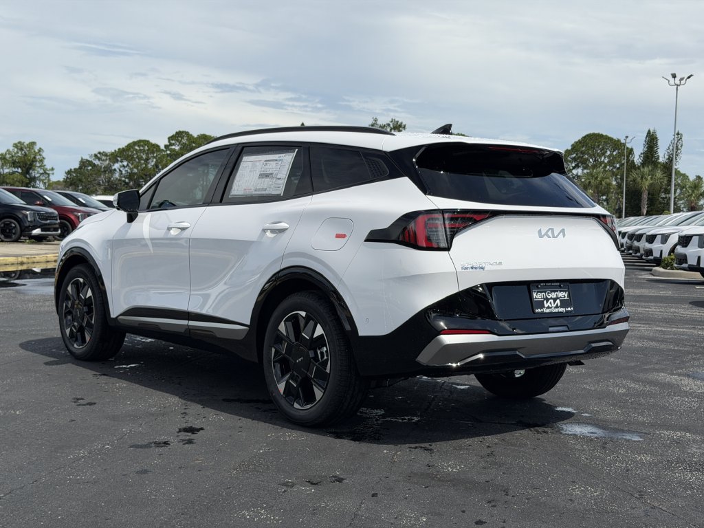 New 2027 Kia Sportage SX FWD image 6