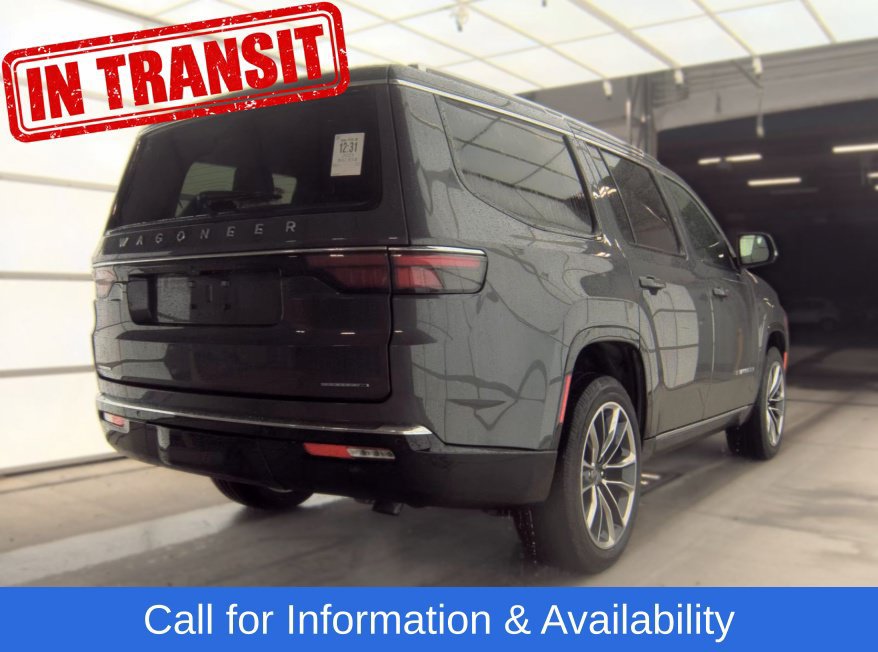 Used 2023 Jeep Wagoneer Series III w/ Premium Group I AWD/4WD image 3